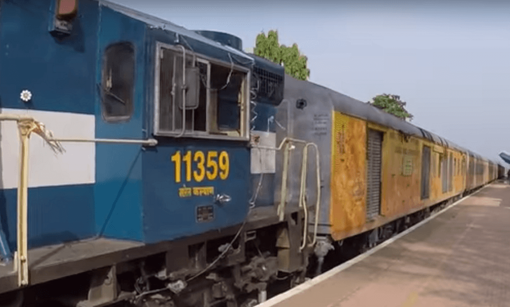 tejas exp