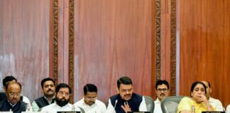दुष्काळी परिस्थितीत शेतकऱ्यांना सर्वतोपरी मदत करणार – मुख्यमंत्री देवेंद्र फडणवीस